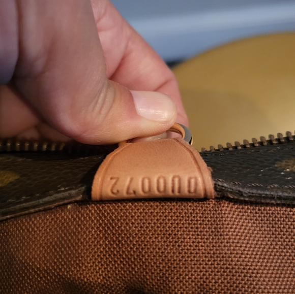 Authentic Vintage Louis Vuitton Tote - Picture 9 of 11